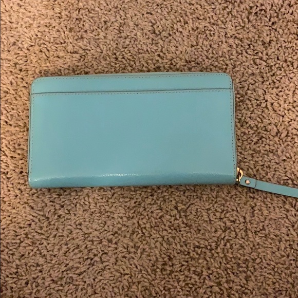 Kate Spade Wallet - Picture 2 of 3